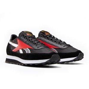 Reebok Q47273 Aztec OG Black/White/Scarlet Sneakers